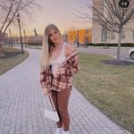 Vanessa Gates - @vanessaloves1994 - Instagram