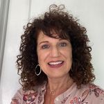 Vanessa Geiger - @willowcreek2 - Instagram