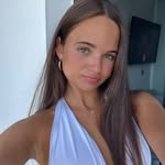 Vanessa - @vanessahollyy - Instagram