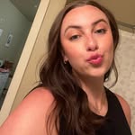 Vanessa Kent - @kent.31 - Instagram