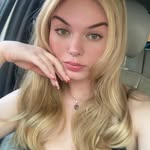 Vanessa Kramer - @nessietheestie - Instagram