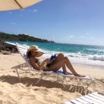 Vanessa Larez - @vanessalarez - Instagram