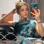 Vanessa Larez - @iamness2601 - Instagram