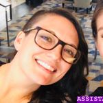 Vanessa Laughlin - @friends_call_me_ness - Instagram