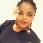 Vanessa Lauture - @vavou1 - Instagram