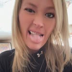Vanessa Lyn - @vessy421 - Instagram