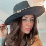Vanessa Cavanaugh - @vanessanicole02 - Instagram