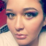 Vanessa Obregon - @vannylovesmakeup27 - Instagram