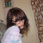 Vanessa Stover - @alyssa._.bee - Instagram