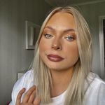 𝑉𝑎𝑛𝑒𝑠𝑠𝑎 𝑊𝑖𝑛𝑔𝑠𝑡𝑟𝑎𝑛𝑑 - @vanessawingstrand - Instagram