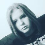 Vanessa Stümper - @stumpervanessa - Instagram