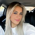 Dra Vanessa Tena - @vtenna - Instagram