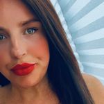 Vanessa Thacker - @ness.sparkle38 - Instagram