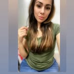 Vanessa Vee - @lovely.vee0221 - Instagram