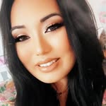 Vanessa Vee Riedi - @jstcallmevee__ - Instagram