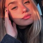 Vanessa York - @york509 - Instagram