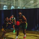 Vaughn Walker - @vaughnwalkerv3 - Instagram