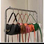 Vee Johnson - @vika_bag__s - Instagram