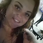 Vee Robinson - @just_me_vee_90 - Instagram