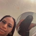 Vee Thompson - @saylavee91 - Instagram