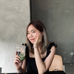 Venus Low - @venuslow - Instagram