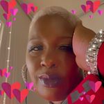 Venus Robinson - @dont_look_like_what_i_been_thr - Instagram
