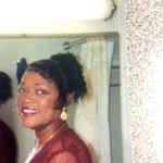 Venus Robinson - @starchildrenee - Instagram