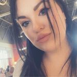 Wallis Revelette - @subversive_venus - Instagram