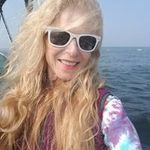 Vera Ames - @vera.ames - Instagram