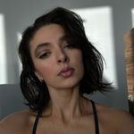 Vera Blackswan - @verablackswan - Instagram