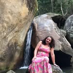 Vera Charles - @vera.iris17 - Instagram