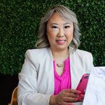 Vera Cheng 鄭慧欣 BSW, MSW, RSW - @talktherapy.with.vera - Instagram