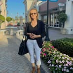 Vera Cohen - Facebook