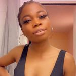 Vera Collins - @vera.asenoguan - Instagram