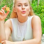 Vera Connor - @veconnor_2260 - Instagram