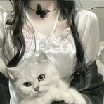 Vera Lain - Facebook