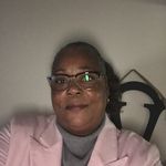 Vera Mitchell - @vera_eaves - Instagram