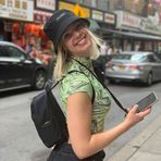Vera Moll - Facebook