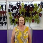 Vera Schneider - Facebook