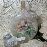 Vera Watkins - @thevintagepinkdaisy - Instagram