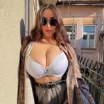 Renald Hansen
Verna - @renaldhansenverna - Instagram