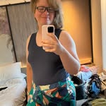 Verna McIntyre - @pink_girlboss - Instagram