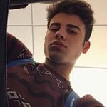 Vernicelee - @vernicelee7222 - Instagram