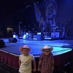 Vernon Beachy - @vernonbeachy - Instagram