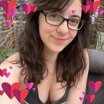 Molly Thompson - @vernon.packham.1 - Instagram