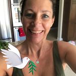 Veronica Adkins - @nhu.chau.1460 - Instagram