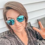 Veronica Allison (Walonika) - @adventuringaloha - Instagram