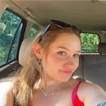 V - @veronica__bauer - Instagram