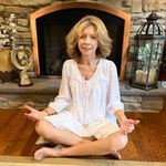Veronica Boyer - @ronnieshealinghandsreiki - Instagram