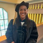 Dr. Veronica Canada, PT, DPT, ATC - @ronniewaterlife32 - Instagram